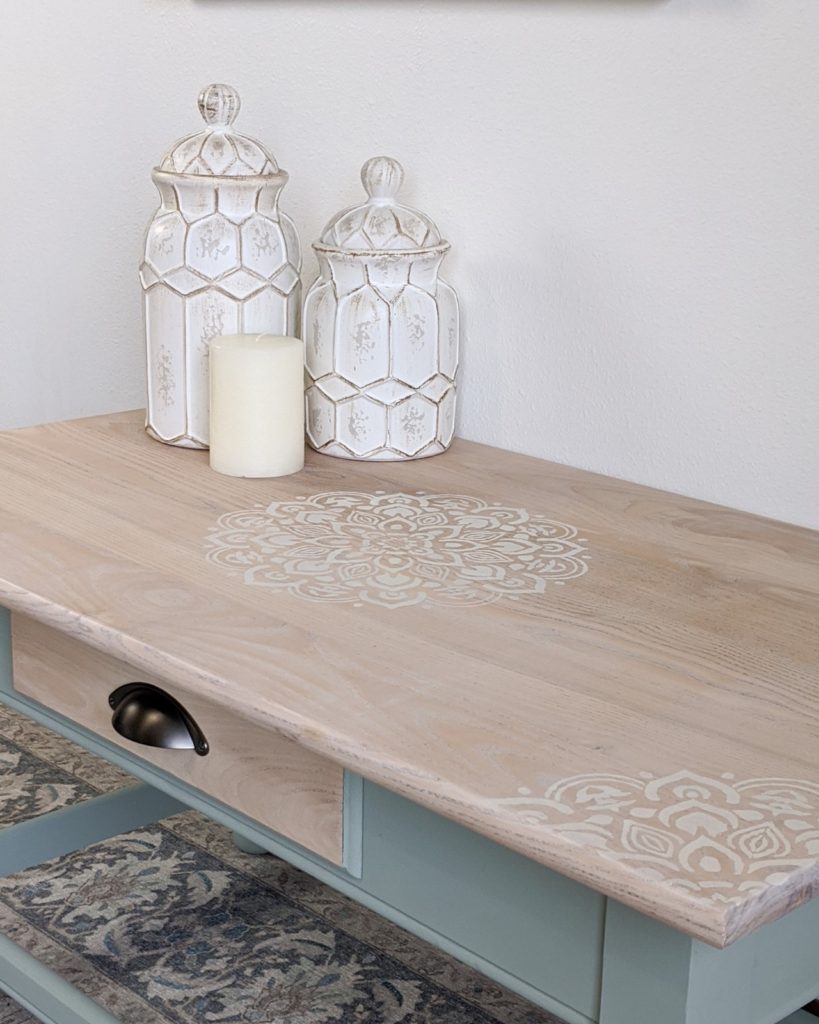 Ridiculously Awesome Shabby Chic Furniture Makeover Using Krylon