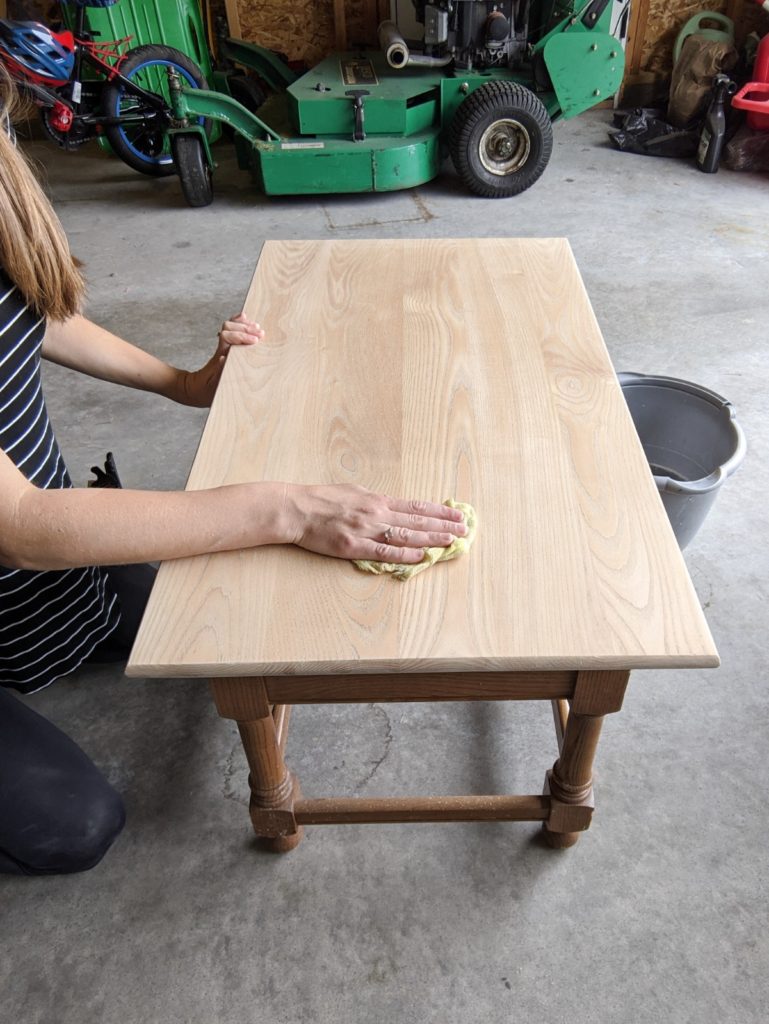 How to Paint Metal Furniture, A Table Upcycle for the Basement