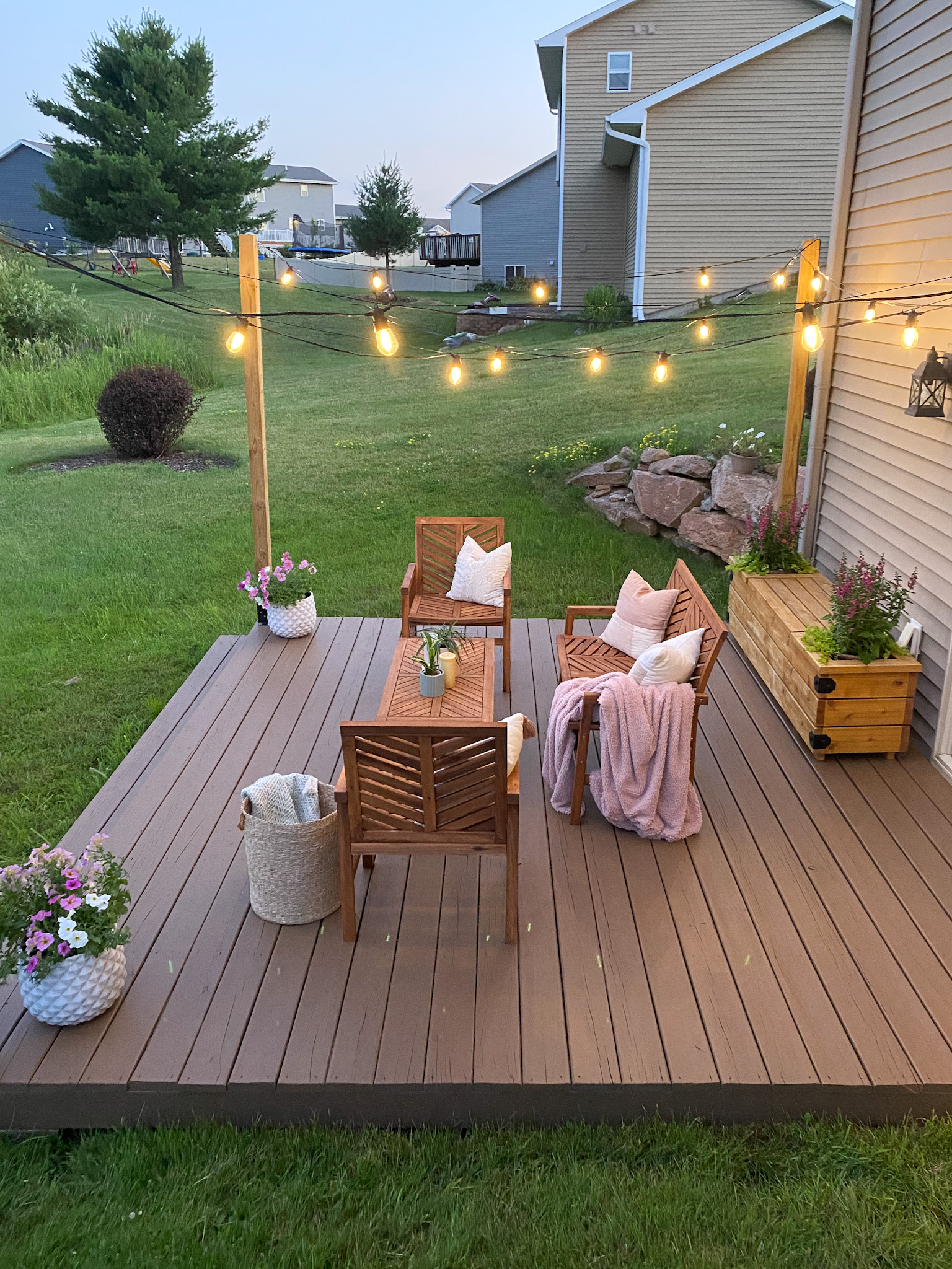 What stain should I use on my deck? And more deck staining tips here