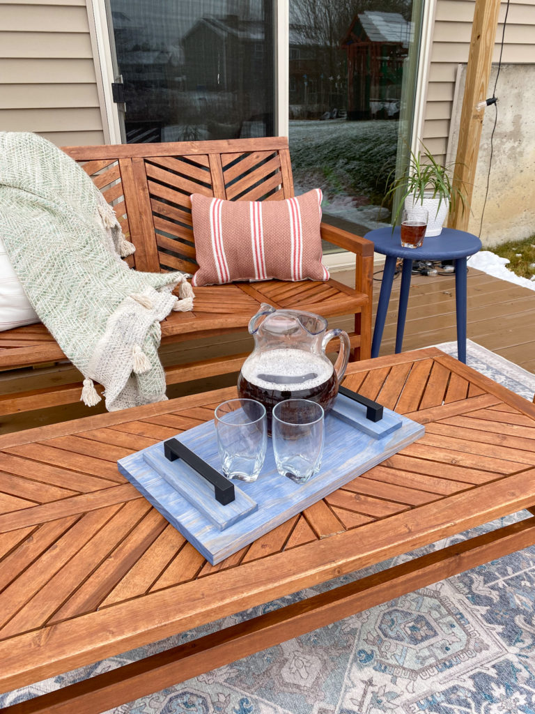 Patio Inspiration: Tea on carrying tray